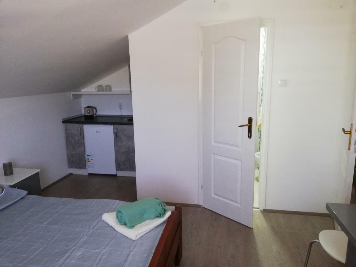 S. A. L. Prenociste Apartamento Zrenjanin Exterior foto