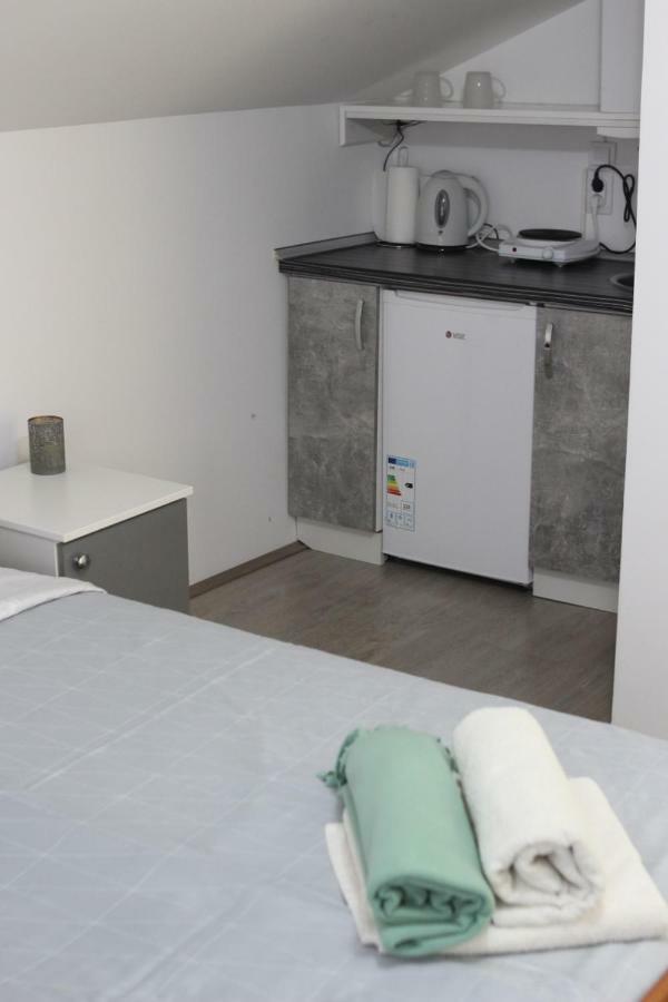 S. A. L. Prenociste Apartamento Zrenjanin Exterior foto